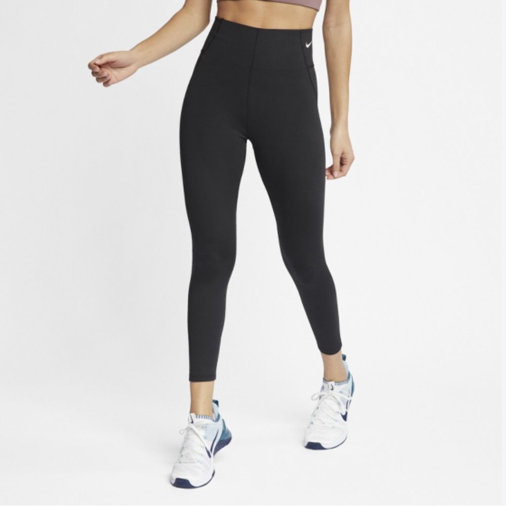 NWOT Nike Sculpt Training Crop Dri-Fit Leggings Black Size S